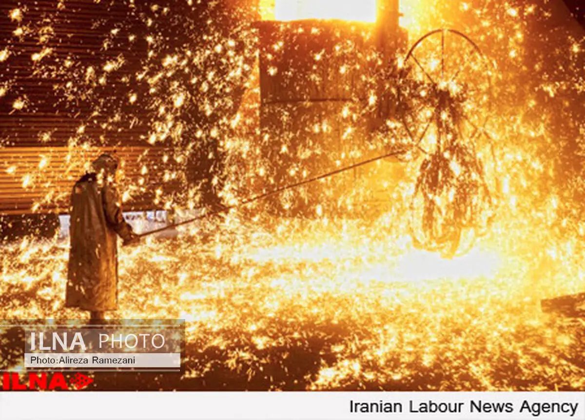 کارگران اخراجی فولاد ارفع می‌گویند وعده‌ها محقق نشده است / تشکل‌های کارگری استان به اداره کار معترض شدند