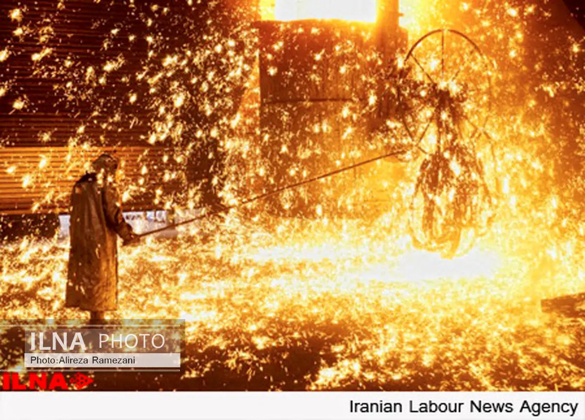 کارگران اخراجی فولاد ارفع می‌گویند وعده‌ها محقق نشده است / تشکل‌های کارگری استان به اداره کار معترض شدند