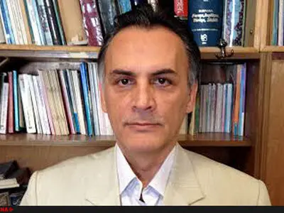 تهران دیپلماسی فعال آبخیزداری را در موضوع ریزگردها به کارگیرد/ ایران باید با تمام احزاب ترکیه ارتباط داشته باشد
