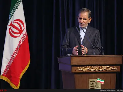 دولت خود را مدیون نخبگان، تشکل‌ها و احزاب می‌داند/ اندیشه‌های اصلاح‌طلبی و اصولگرایی به جای حذف یکدیگر به درک مشترک برسند