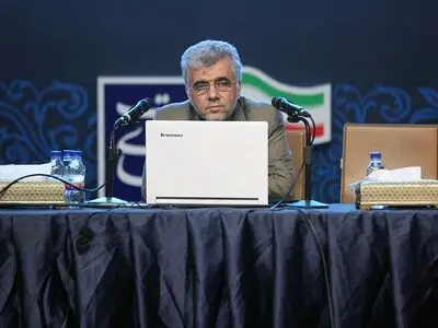 57.5 میلیون مشترک پهن باند داریم / بازار پست کشور در طول پنج سال به 12هزار میلیارد تومان می رسد