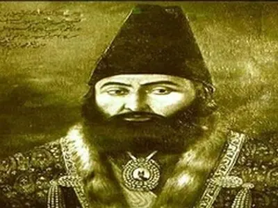 دانش آموزان کاشانی قتلگاه امیر کبیر را گل باران کردند