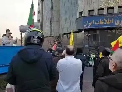 تجمع حامیان فیلترینگ در برابر مرکز ملی فضای مجازی + فیلم
