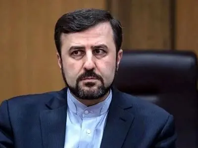 مرور اقدامات مغایر با صلح جهانی، در دیدار غریب‌آبادی با دبیرکل سیکا