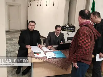 هنرمندان صنایع دستی می‌توانند تحت پوشش صندوق روستاییان درآیند/ راهکار صندوق روستاییان برای بیمه‌ هنرمندان