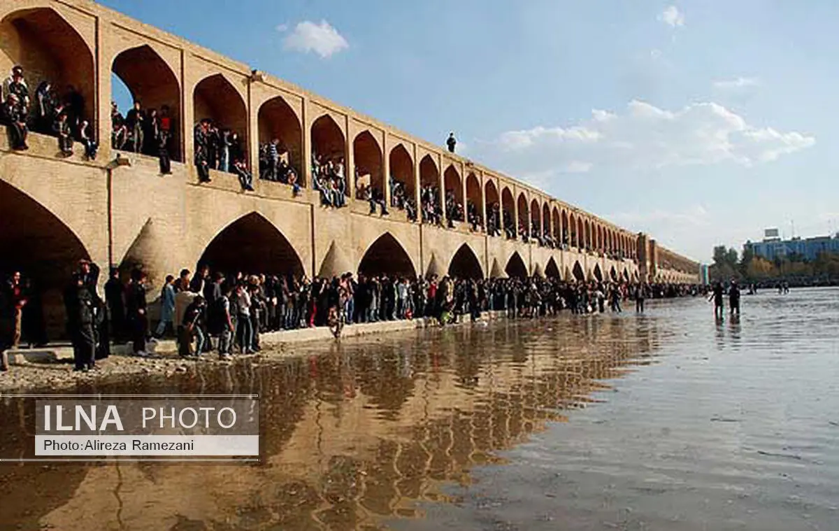 جاری بودن زاینده‌رود تابع حجم بارش‌ها در آینده است