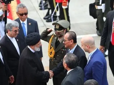 رئیسی اندونزی را به مقصد ایران ترک کرد