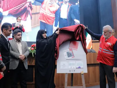 فعالیت ۲۴ ایستگاه آتش‌نشانی در شیراز