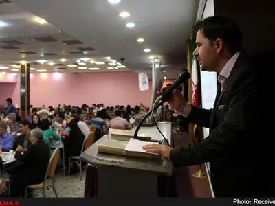 گفتمان دانشجویی به سمت عقل محوری تغییر کند