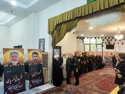 مراسم گرامیداشت شهدای نیروی قدس سپاه و جنگ تحمیلی ۱۲ روزه + تصاویر