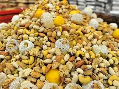 تخفیف ۵۰ درصدی آجیل شب یلدا در میادین تره‌بار 