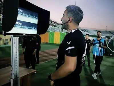 اعلام اسامی داوران هفته دوم لیگ برتر؛ کاظمی و کوپال قاضی دیدار سرخابی ها