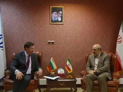 نمایشگاه عکس تختی در بلغارستان/ سفیر بلغارستان:افتخار می‌کنیم کشتی‌گیران بلغاری در مسابقات داخل ایران شرکت می‌کنند
