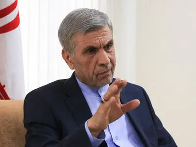 بیشتر قوانین طرح بانکداری جنبه ایده‌آلیستی دارند/ به بودجه سال آینده فکر می‌کنم، سردرد می‌گیرم