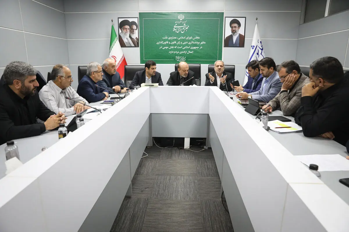 حاجی بابایی: ضرورت عبور از ساختارهای ناکارآمد در صندوق ذخیره فرهنگیان
