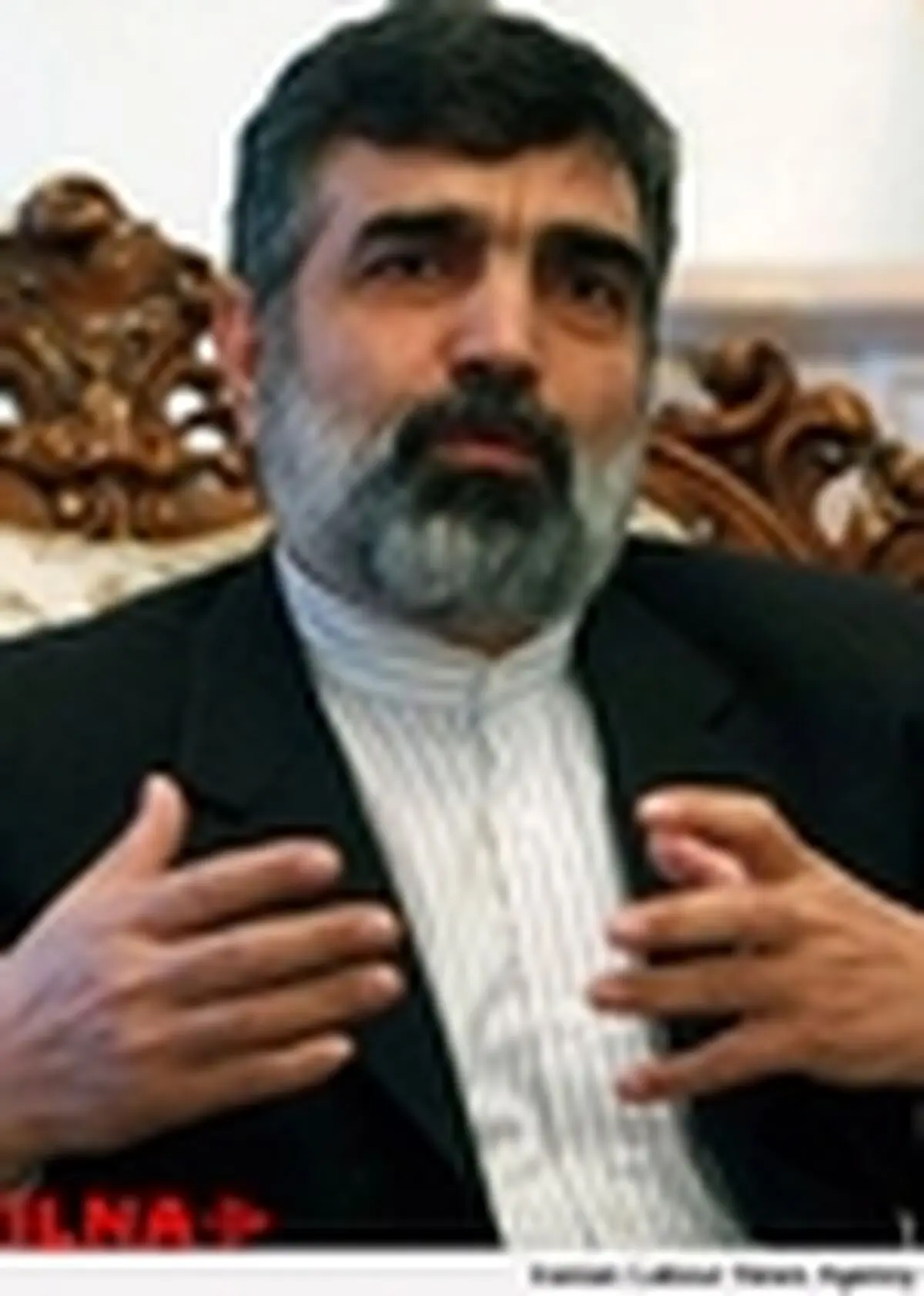 در حال کمک به آژانس برای اصلاح روند غلط گذشته هستیم