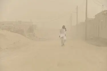 طوفان ۱۰۱ کیلومتری، زابل را درنوردید