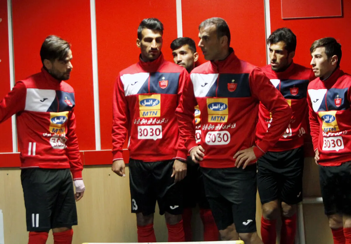 برانکو 21 بازیکن پرسپولیس را به خط کرد
