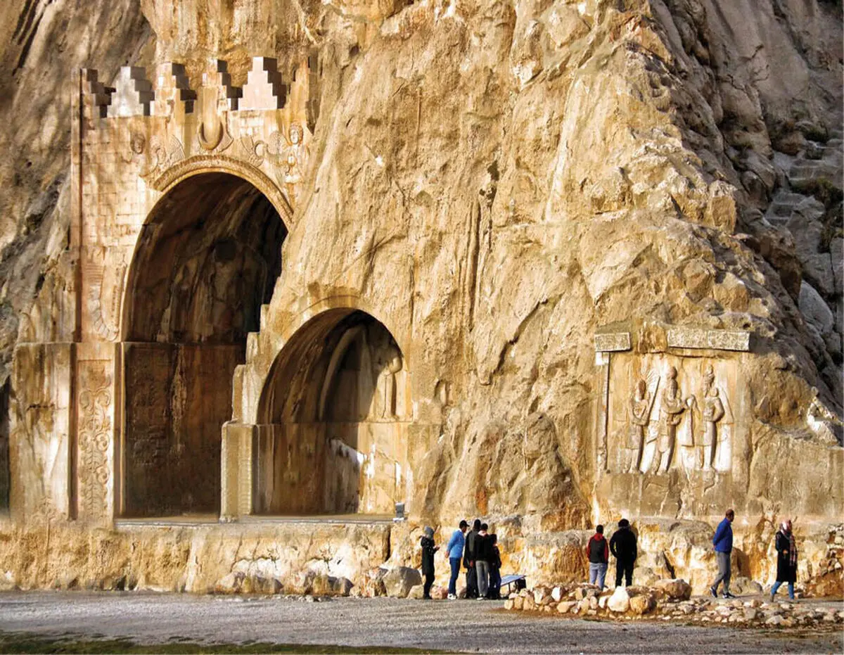 اصابت موشک های رژیم صهیونیستی به ۳ کیلومتری تاق بستان 