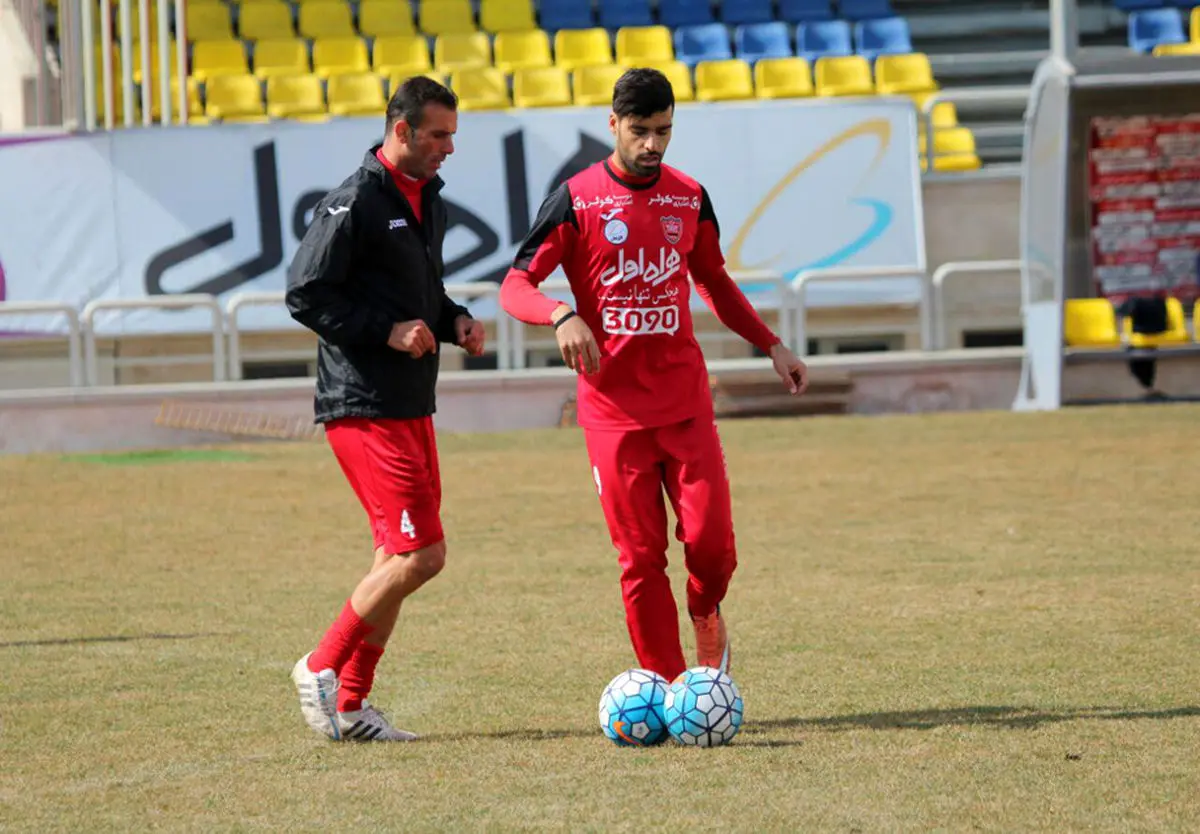 پرسپولیس عصر امروز راهی عمان می‌شود