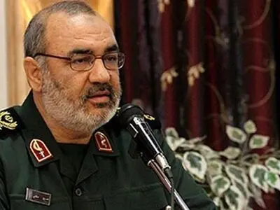 حرس الثورة یعمل الان فی مسار بناء قوة کبرى