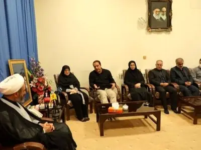 انتظار می‌رود همه مسئولان در مسیر خدمت به مردم با دولت همراه باشند 
