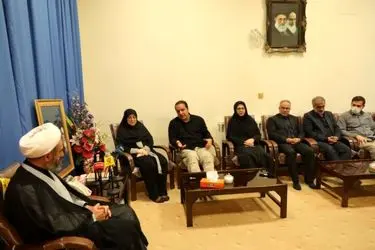 انتظار می‌رود همه مسئولان در مسیر خدمت به مردم با دولت همراه باشند 