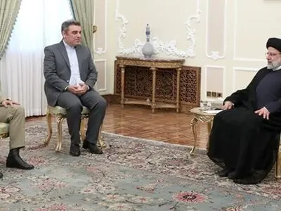 رئیسي: استراتیجیة ایران تحویل الحدود الأمنیة الى حدود اقتصادیة