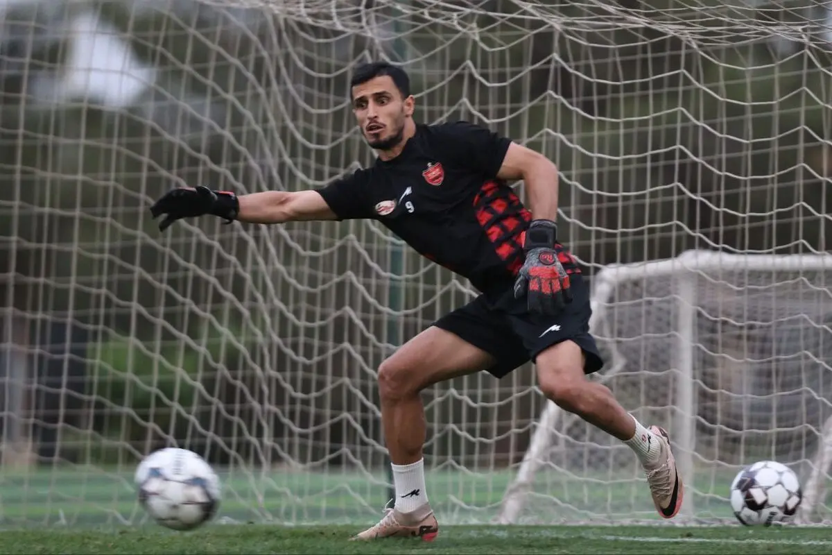 آقای گل پرسپولیس دروازه‌بان سرخپوشان شد