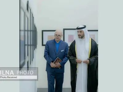 خط «تعلیق» از «گناباد» تا «شارجه»/ آثاری ایرانی مزین به آیات قرآن و اشعار حافظ و مولانا