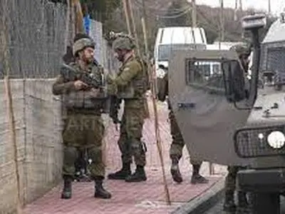 زخمی شدن ۵ فلسطینی در پی یورش نظامیان صهیونیست در طولکرم 