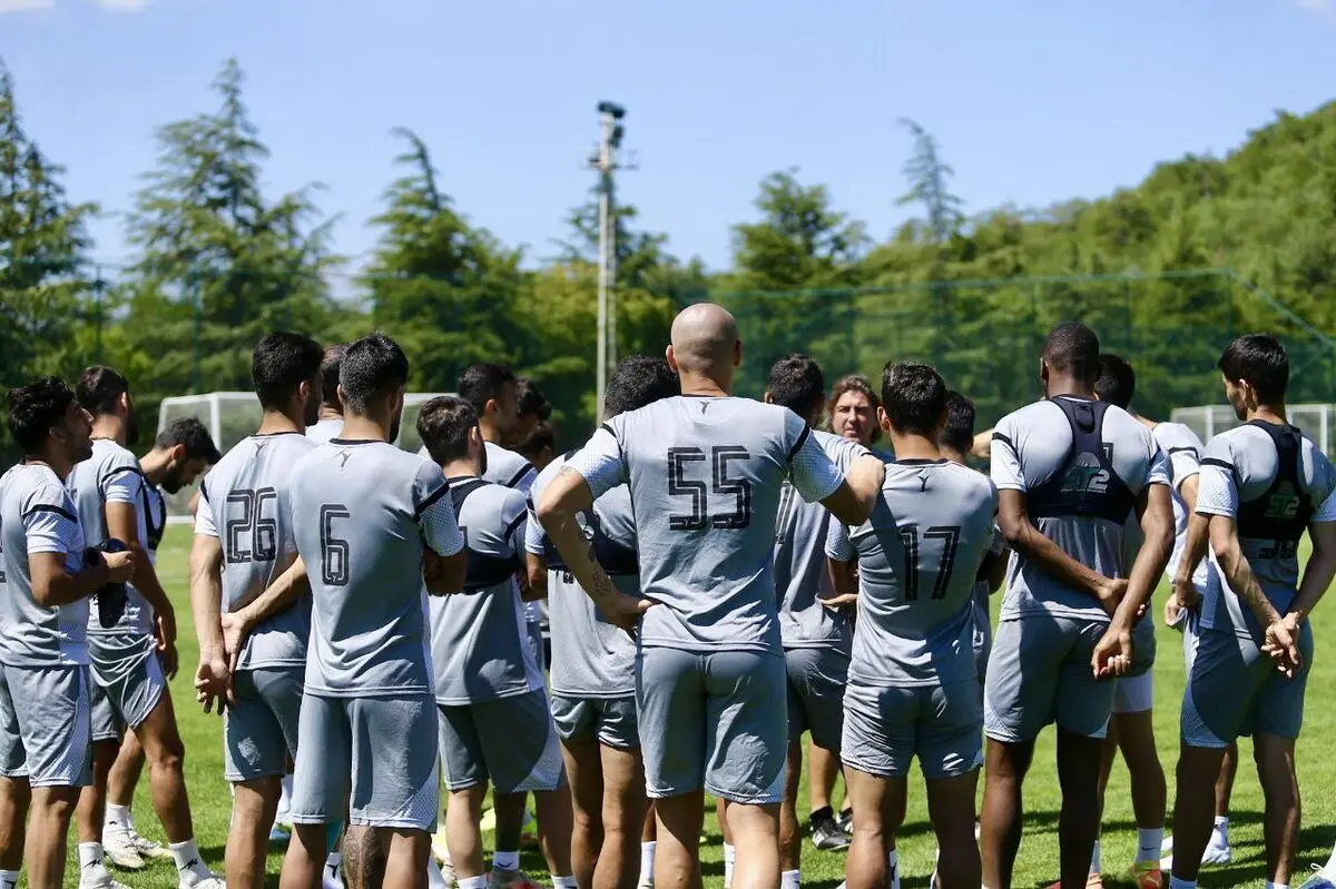 استقلال و تمرکز روی خریدهای خارجی به جای ذخایر آکادمی