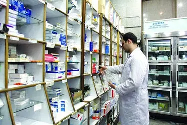 تأکید بر لزوم حضور مسئول فنی در داروخانه‌ها

