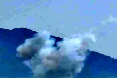 فرودگاه خرم آباد هدف حمله دشمن قرار گرفت 