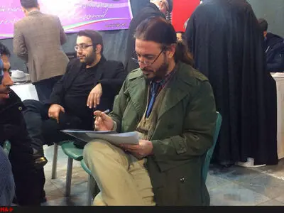 حشمت‌ طبرزدی به جمع داوطلبان نمایندگی مجلس دهم پیوست