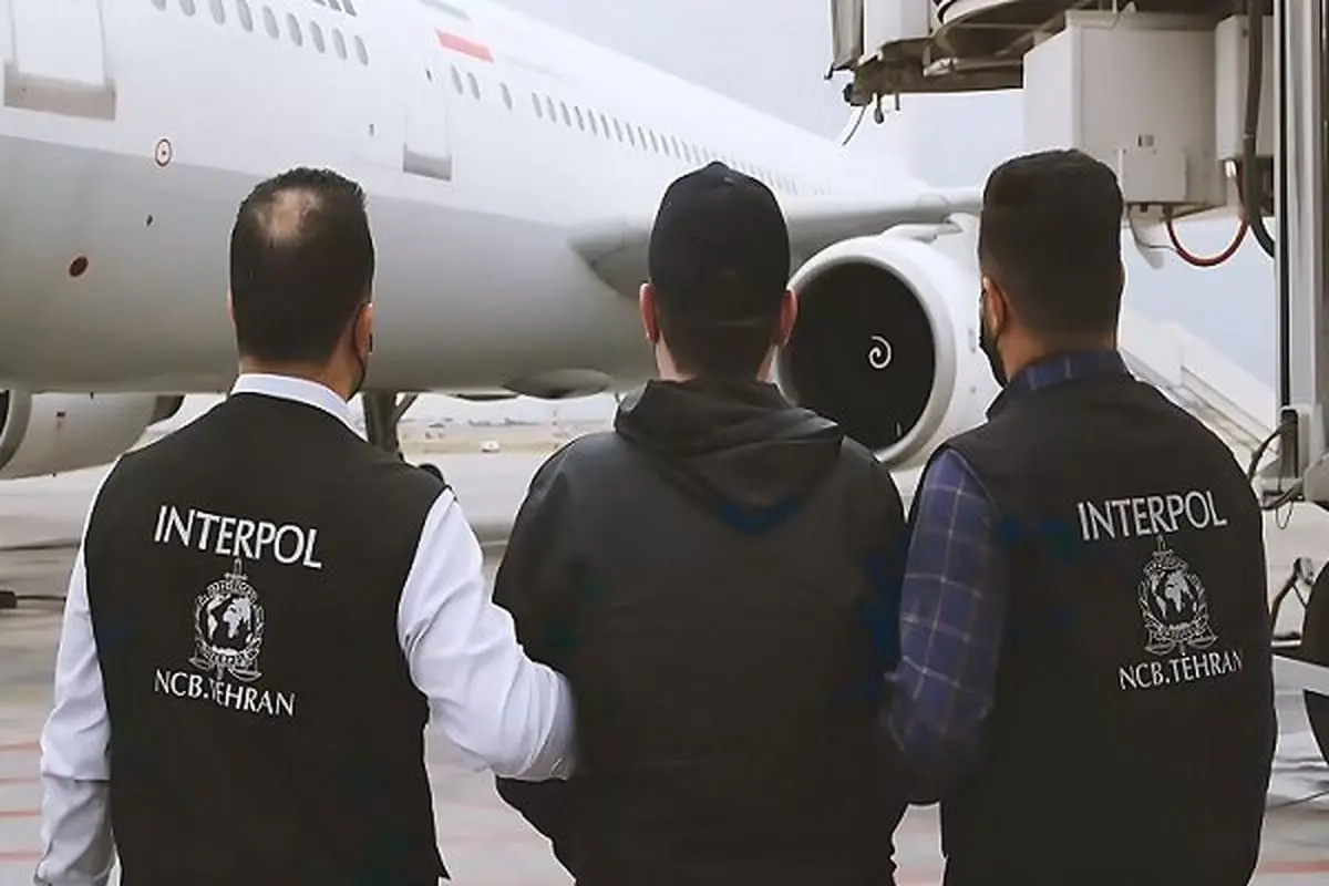 استرداد زن کلاهبردار توسط پلیس بین الملل فراجا 