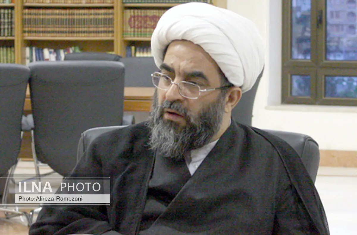 ارتباط حوزه قم با مراکز علمی دنیا مورد توجه باشد