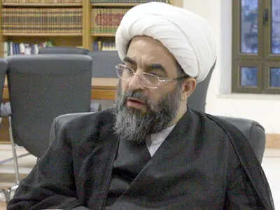 روزه ماه‌رمضان برای افراد سالمی که احتمال عقلانی مریضی می‌دهند، جایز نیست