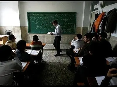 جذب سرباز معلم صرفا از بینِ لیسانسه‌ها/مدت خدمتِ معلمان وظیفه ۲ سال است