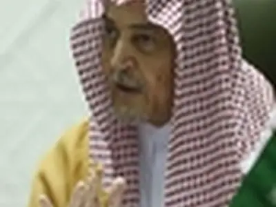 وزیر خارجه عربستان از ظریف برای سفر به ریاض دعوت کرد