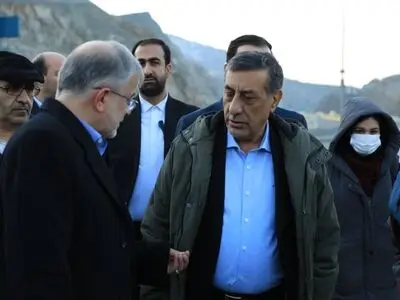 معاون اجرایی رئیس‌جمهور با استقبال استاندار وارد استان البرز شد