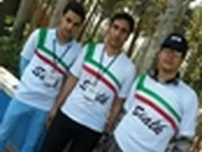 دانش آموزان کاشانی رتبه دوم مسابقات شناورهای هوشمند را به دست آوردند
