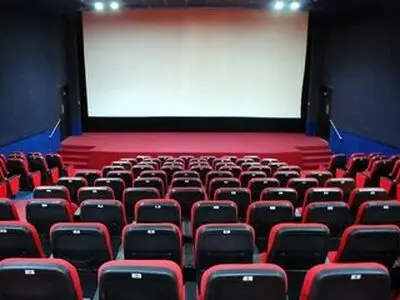 رد پای سیمای رنج بر پرده سینما