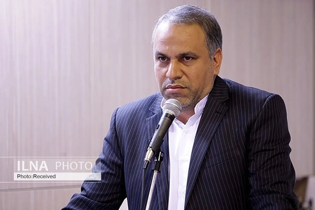 ضرورتی به حضور معلم مرد بجای زن در دبستان‌های پسرانه نیست/ تا وقتی که "سیاستِ تربیت جنسی" ابلاغ نشود، نمی‌توان کاری برای دانش‌آموزان کرد
