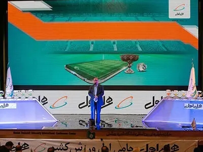 با قرعه کشی لیگ برتر ایران/ از شروع دیرهنگام تا قهر آجرلو!