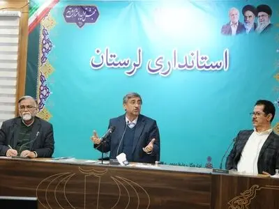 استاندار: لرستان ظرفیت‌های سیاسی فراوانی دارد و باید منافع مردم را بر منافع سیاسی ترجیح داد