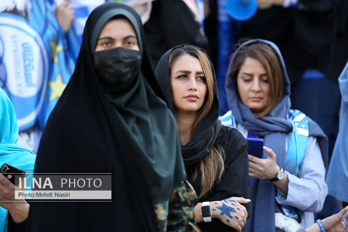 حضور بانوان در ورزشگاه شهر الوند با مجوز فرمانداری صادر شد