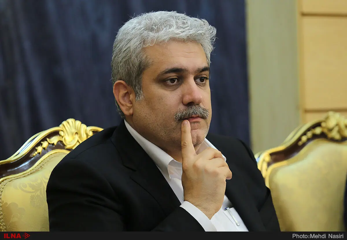 خام‌فروشی نیروی انسانی را نابود می‌کند/ نباید با اتکای دولت پارک علم  و فن‌آوری ساخت