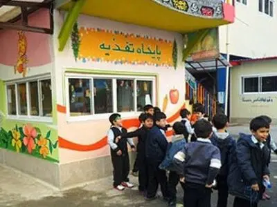 بوفه مدرسه چه بلایی سر عادت غذایی بچه‌ها می‌آورد؟