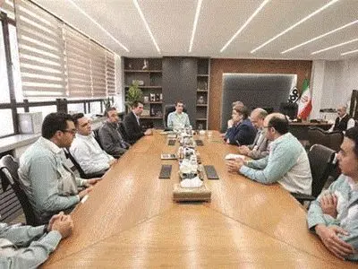 فولاد مبارکه سهم و نقش بسزایی در تأمین منابع مالیاتی کشور و تحقق اقتصاد مقاومتی دارد